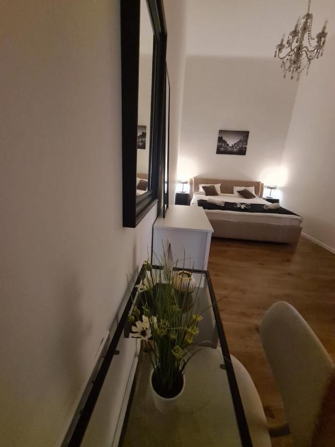 Akácfa Boutique Apartment Budapest Esterno foto